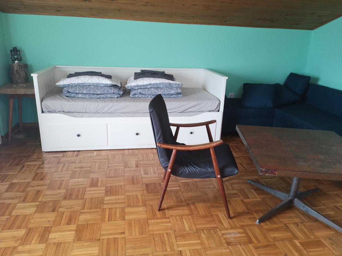 Saleto Apartma Jagodje Exterior photo